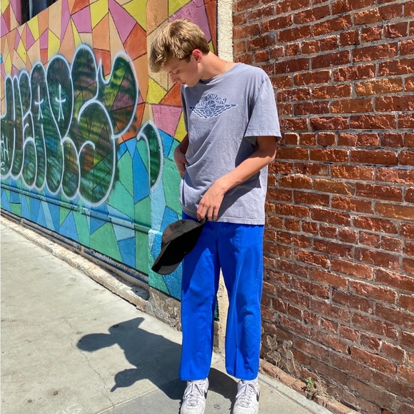 air jordan gray graphic logo tshirt - Picture 3 of 3